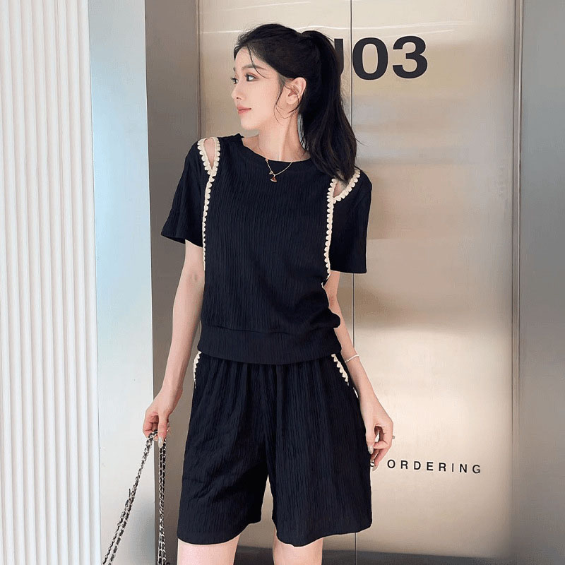 Korean Fashion Off Shoulder T- - Street Fashion Mood ulasan dan harga