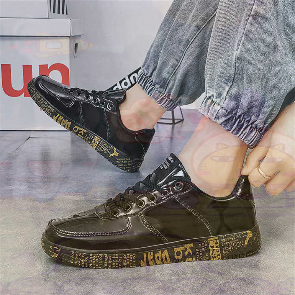 Round Foot Size 45 Sneakers Wh - Street Fashion Vietnam ulasan dan harga